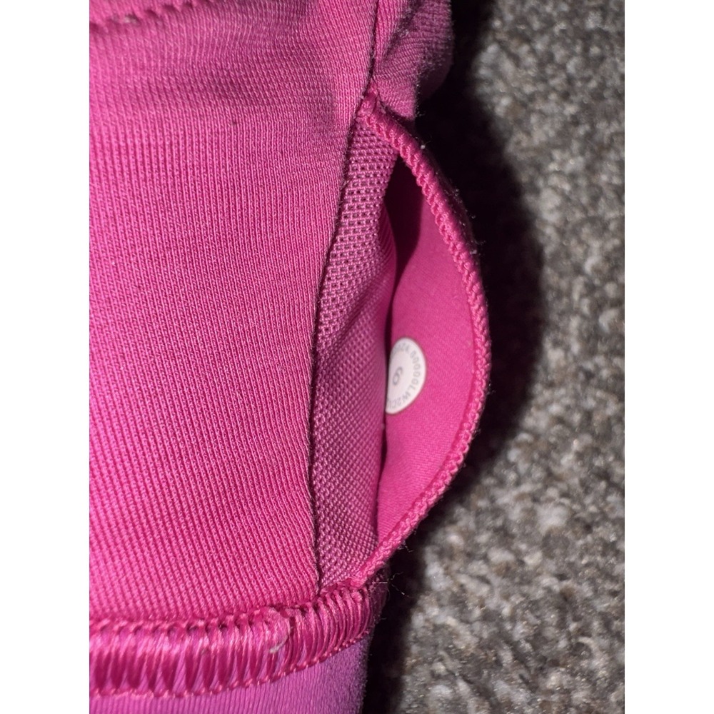 Lululemon Women's Sonic Pink Bra Size 6 - Picture 5 of 6